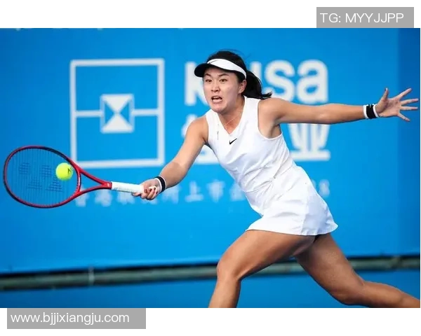 武汉网球队包夹战术解析：深度剖析网球竞技中的团队协作与策略运用