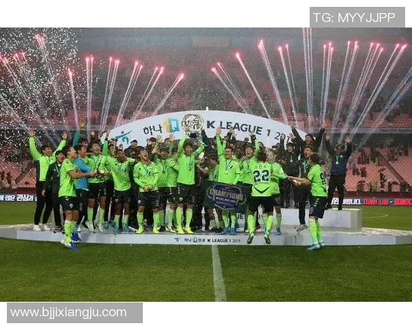 上海排球队的转型之路：从传统强队到现代竞技新标杆的蜕变与挑战